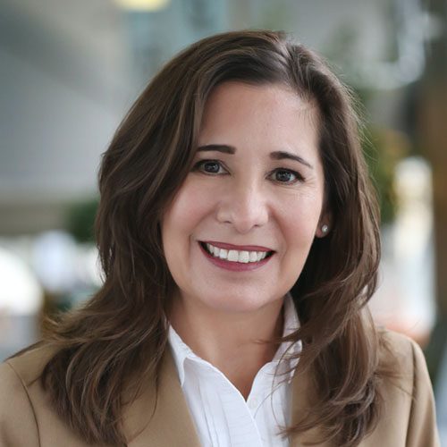 Head shot of Christie Holderegger